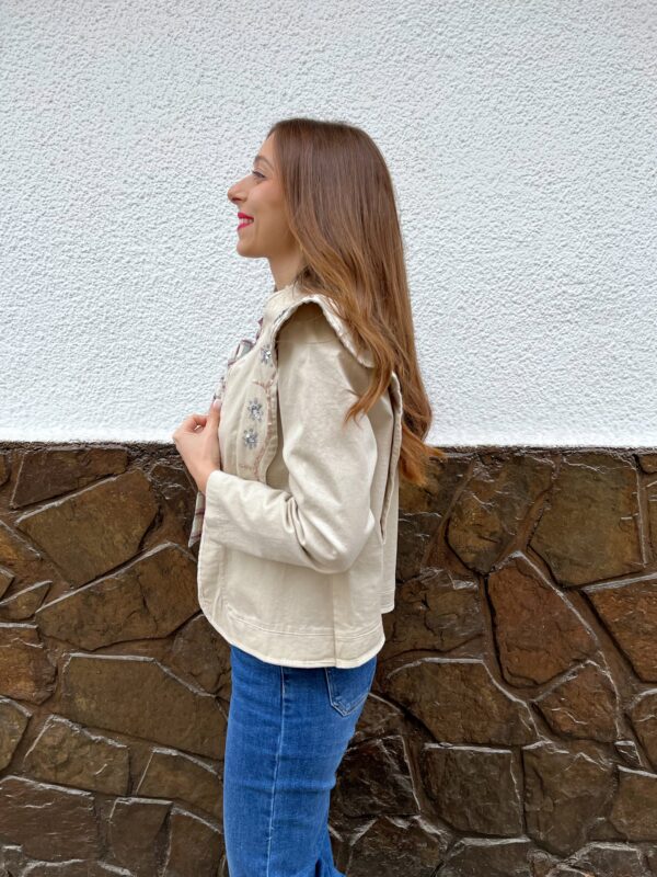 Chaqueta Elegance Beige - Imagen 4