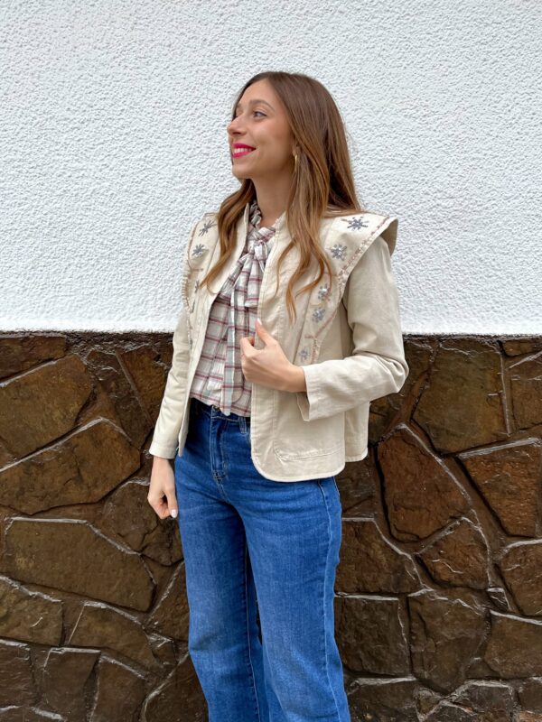 Chaqueta Elegance Beige