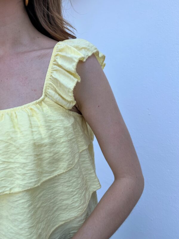 Top Camelia Amarillo Pastel - Imagen 2