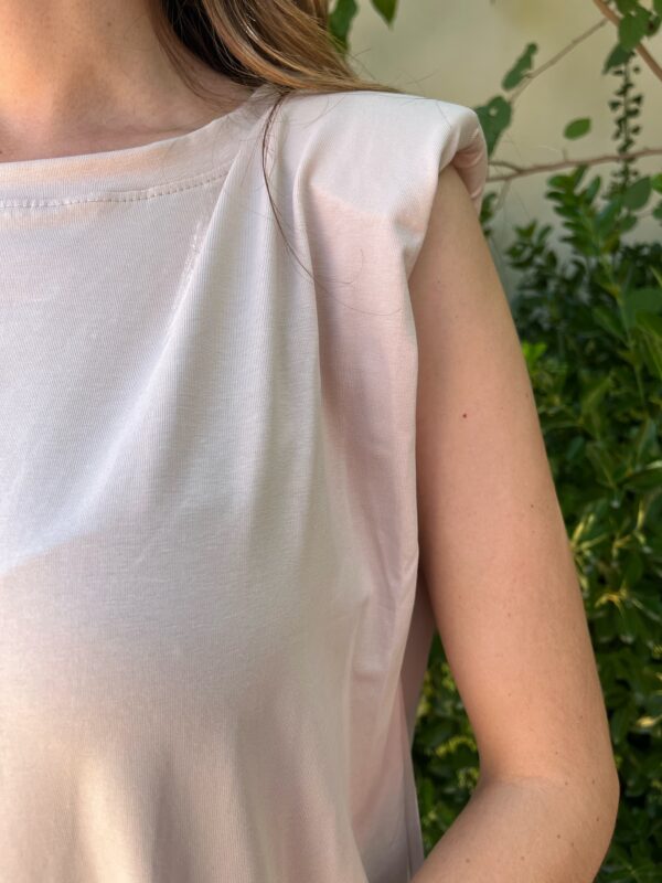 Vestido Hombreras Beige - Imagen 2