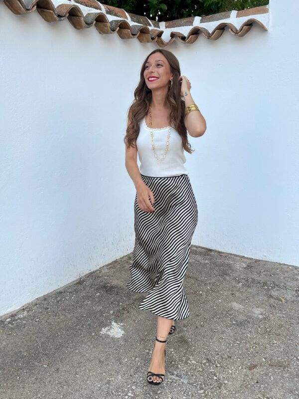 Falda Rayas Negra - Imagen 3