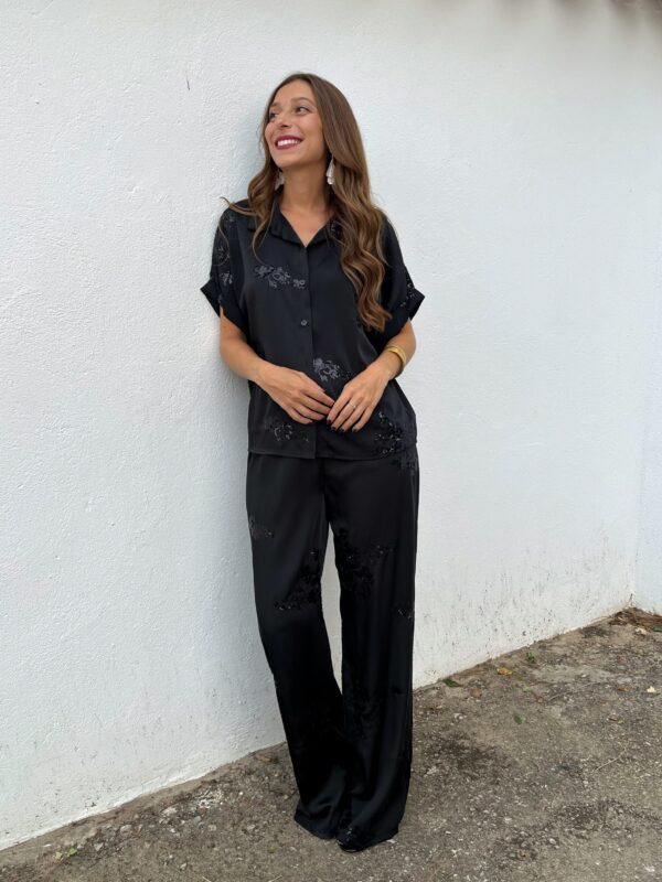 Conjunto Moner Negro - Imagen 3