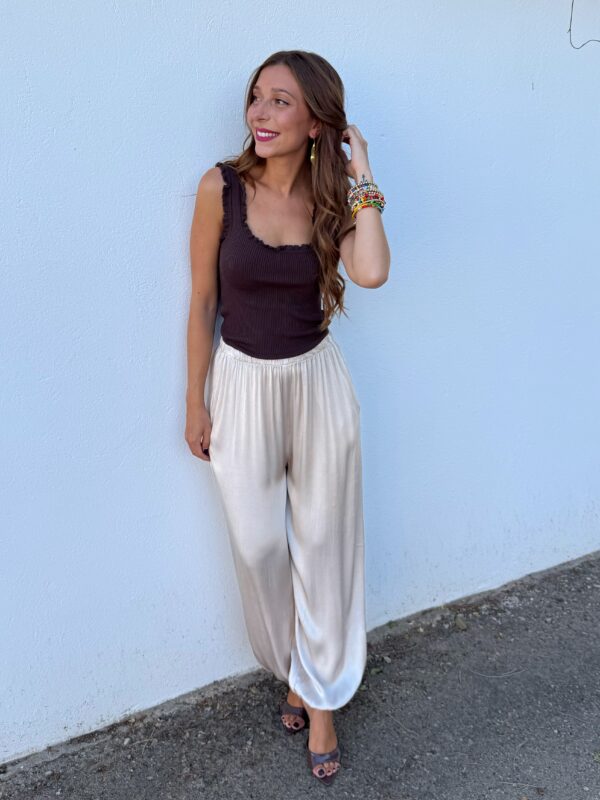 Pantalón Bombacho Satén Beige - Imagen 4