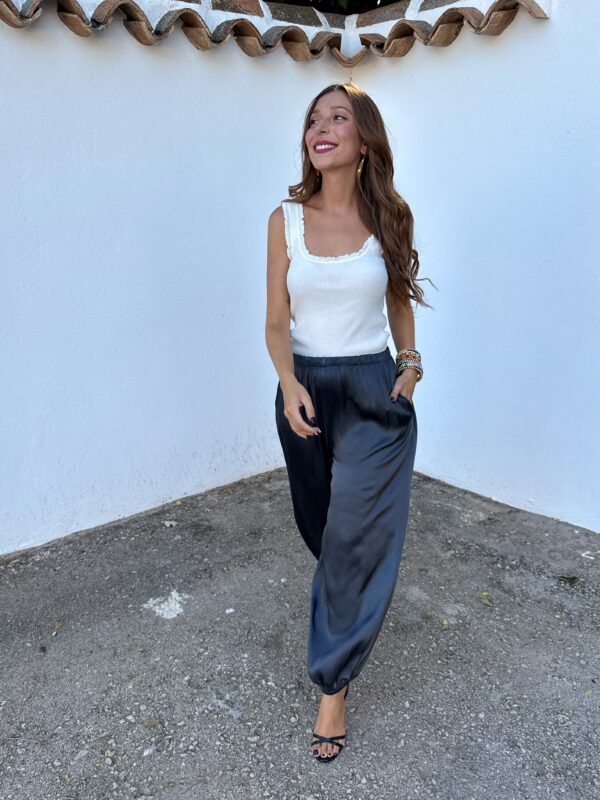 Pantalón Bombacho Satén Gris