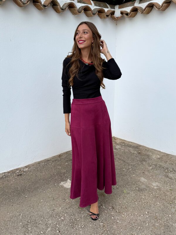 Falda Antelina Burdeos