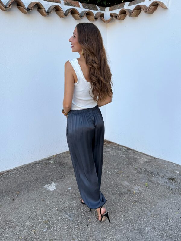 Pantalón Bombacho Satén Gris - Imagen 3