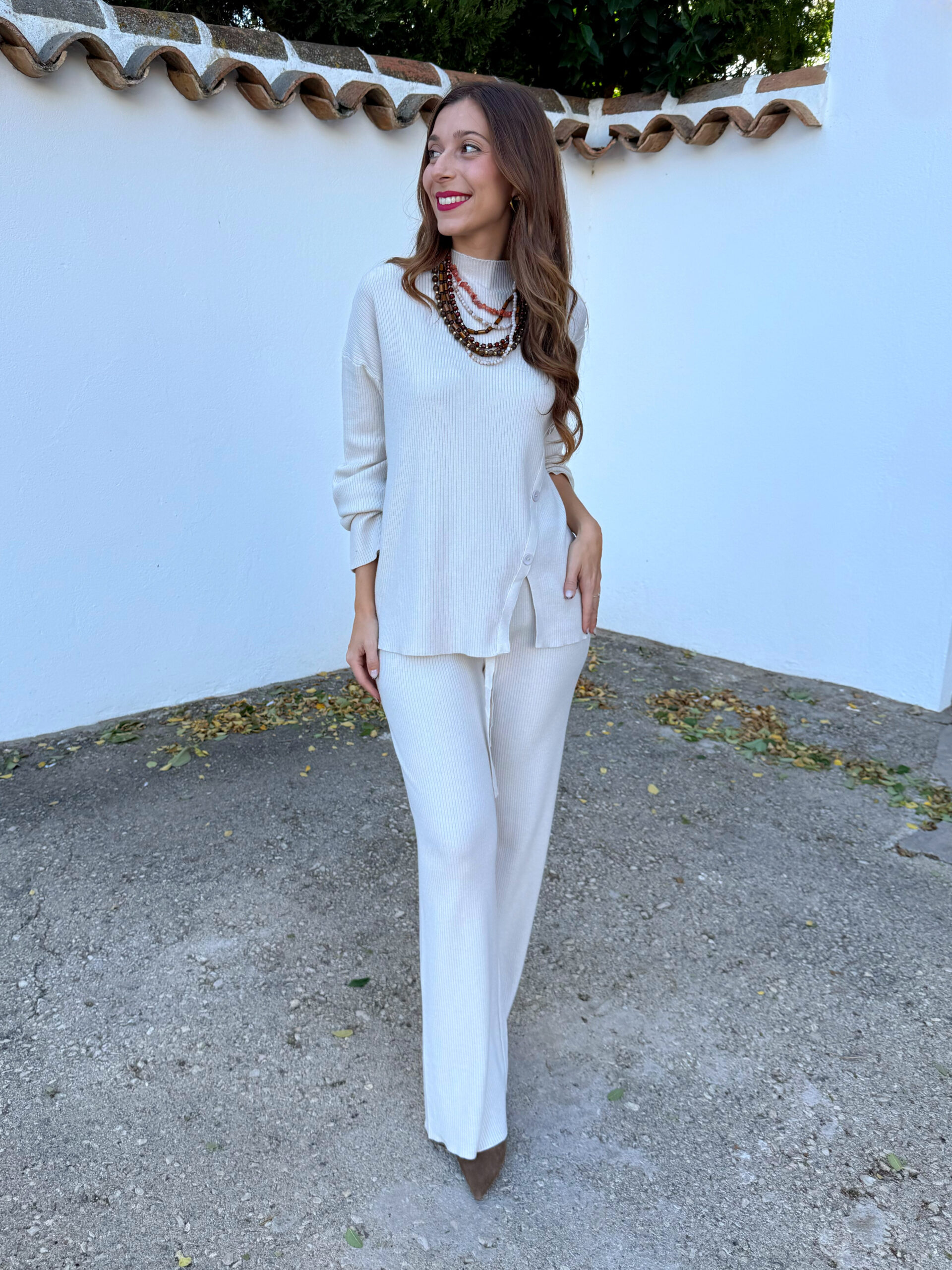 Conjunto Punto Olivia Beige - Imagen 4