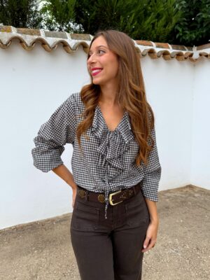 Blusa Volantes Marrón