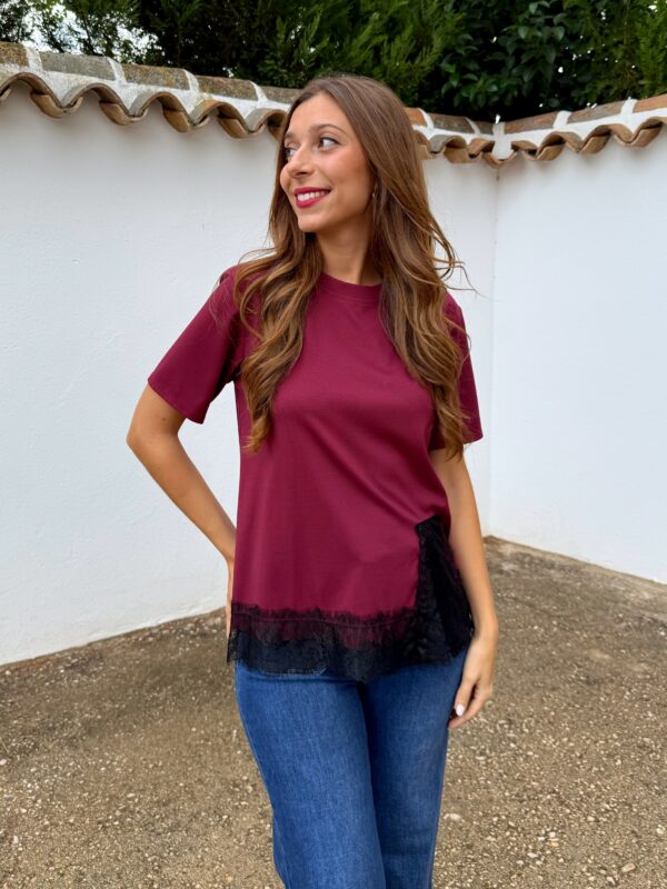 Camiseta Burdeos Encaje - Imagen 3
