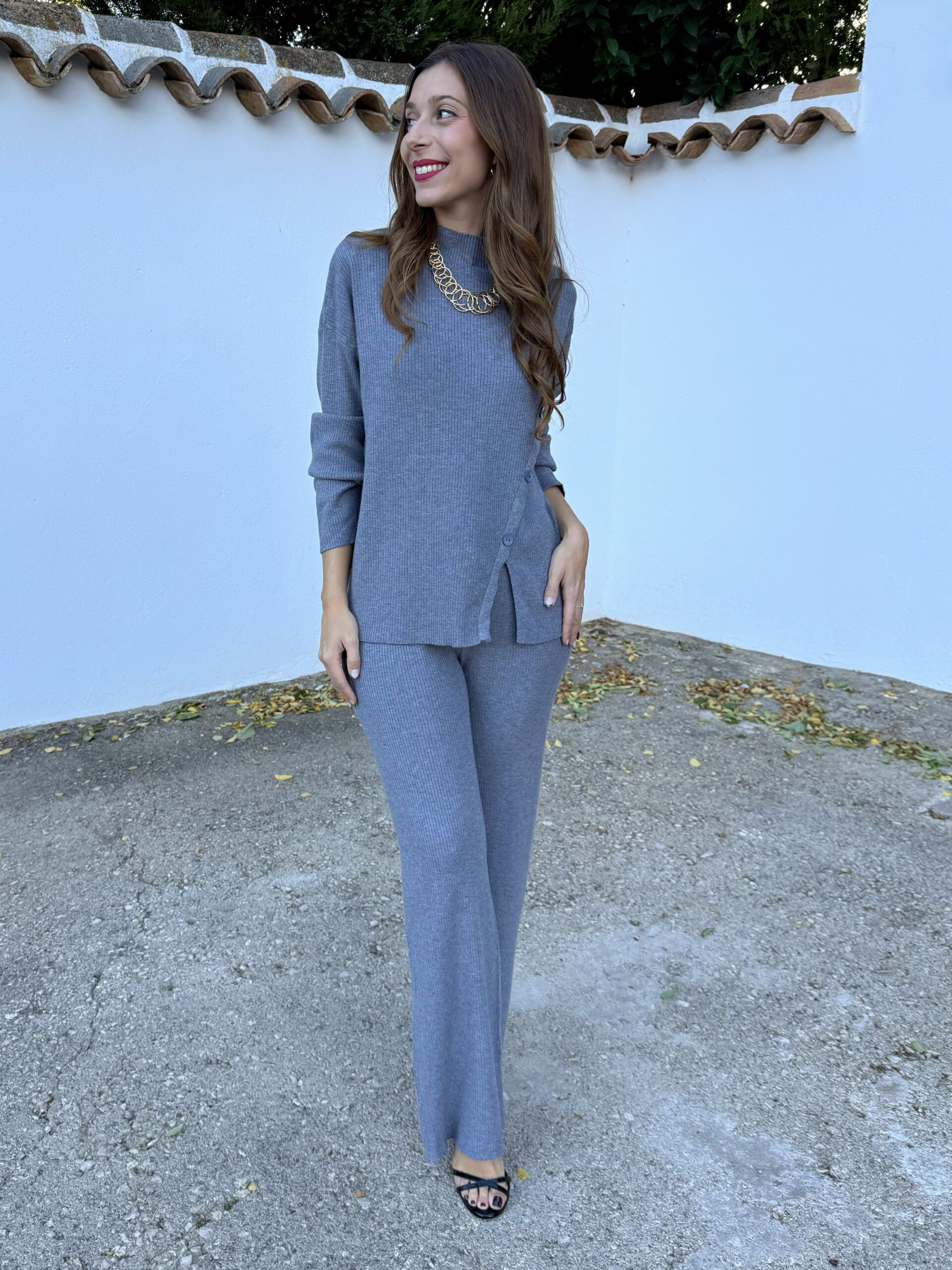 Conjunto Punto Olivia Gris - Imagen 3