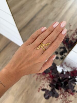 Anillo Serpiente Dorado