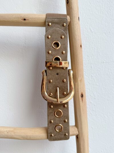 Cinturón Tachas Camel