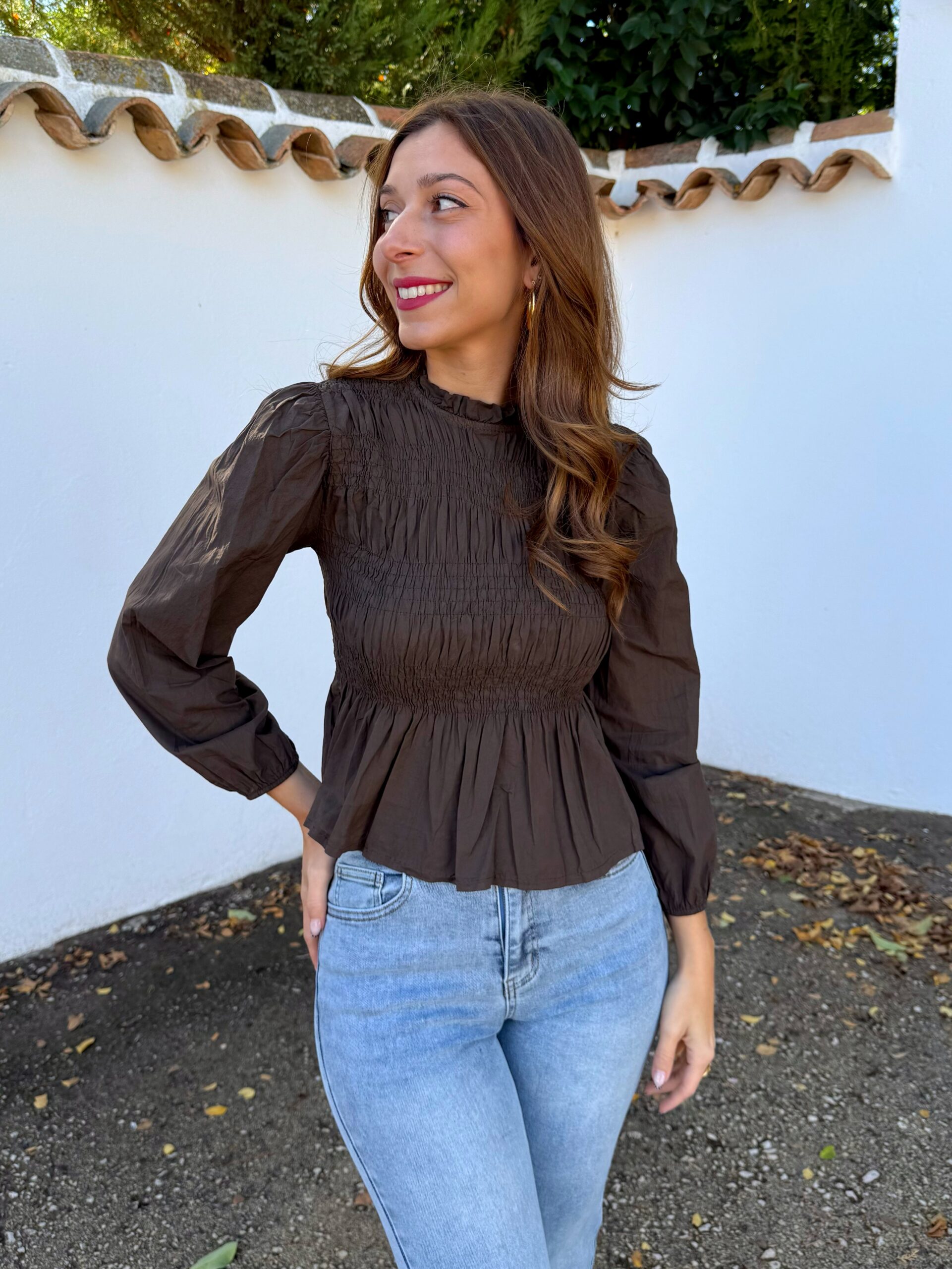 Blusa Daniela Marrón - Imagen 4