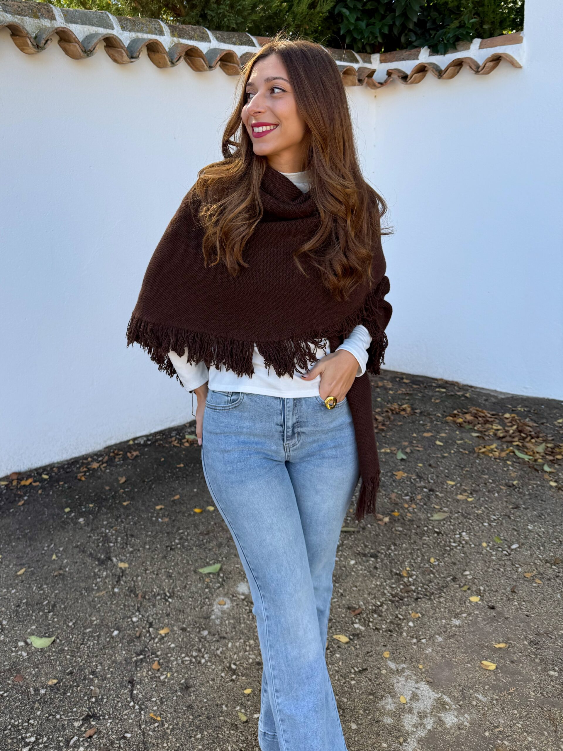 Capa Punto Flecos Choco - Imagen 6