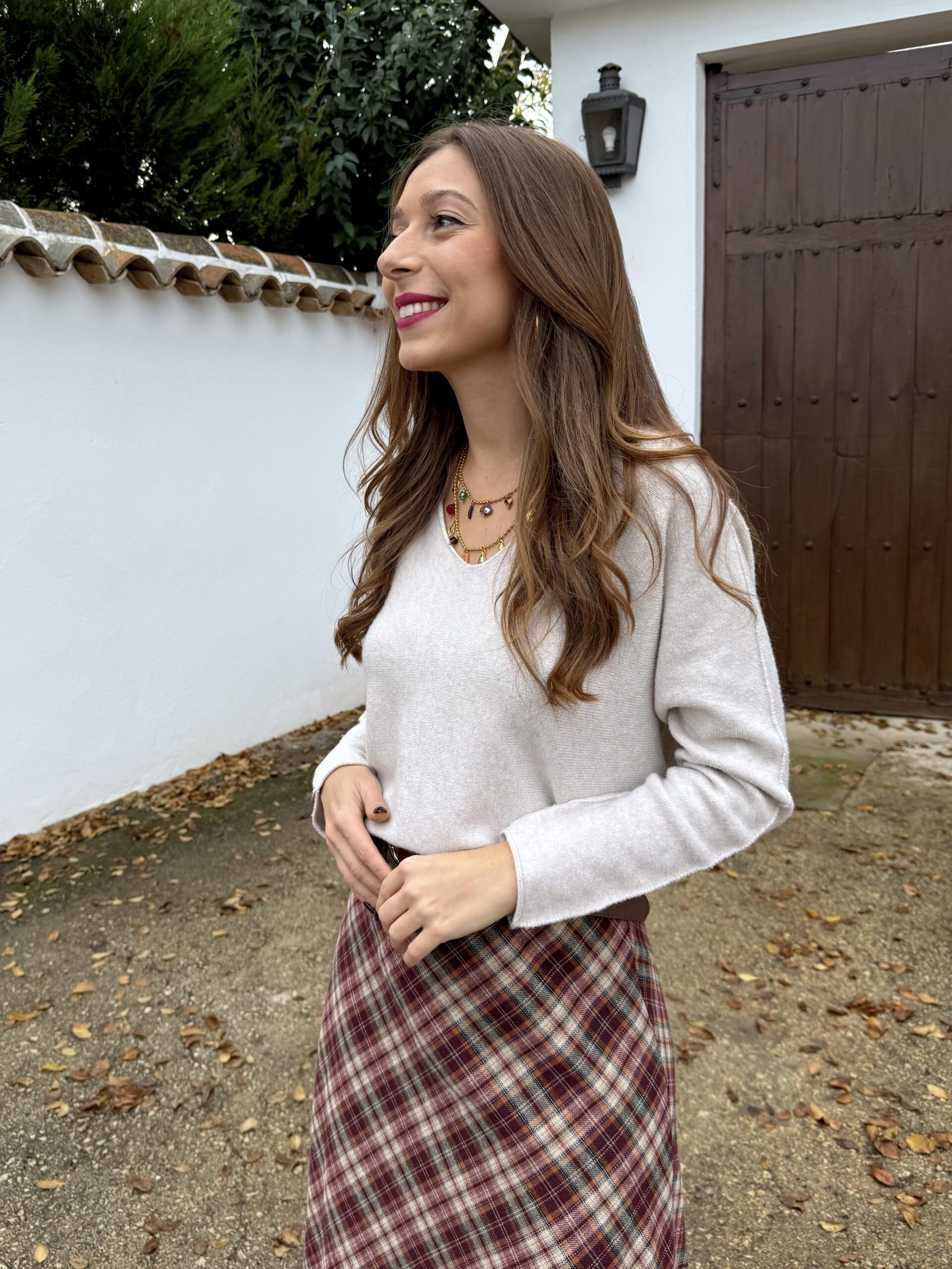 Jersey Cuello Pico Beige - Imagen 5