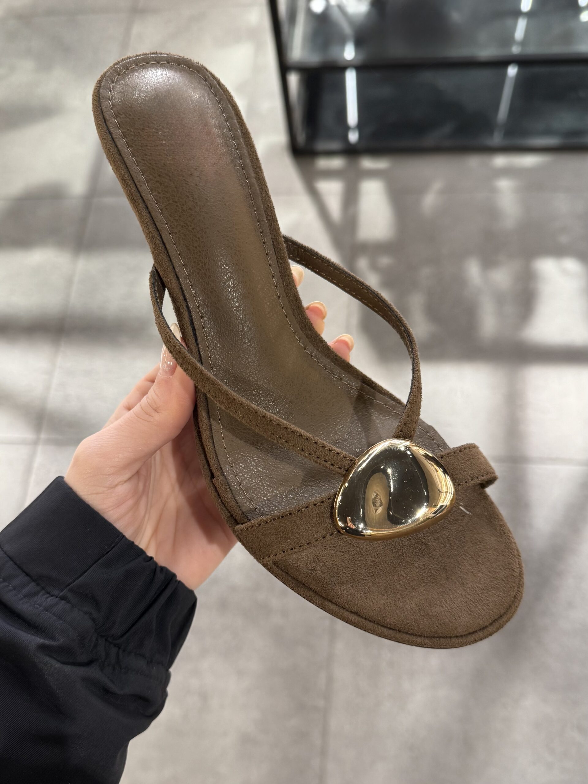 Sandalia Mara Choco - Imagen 2