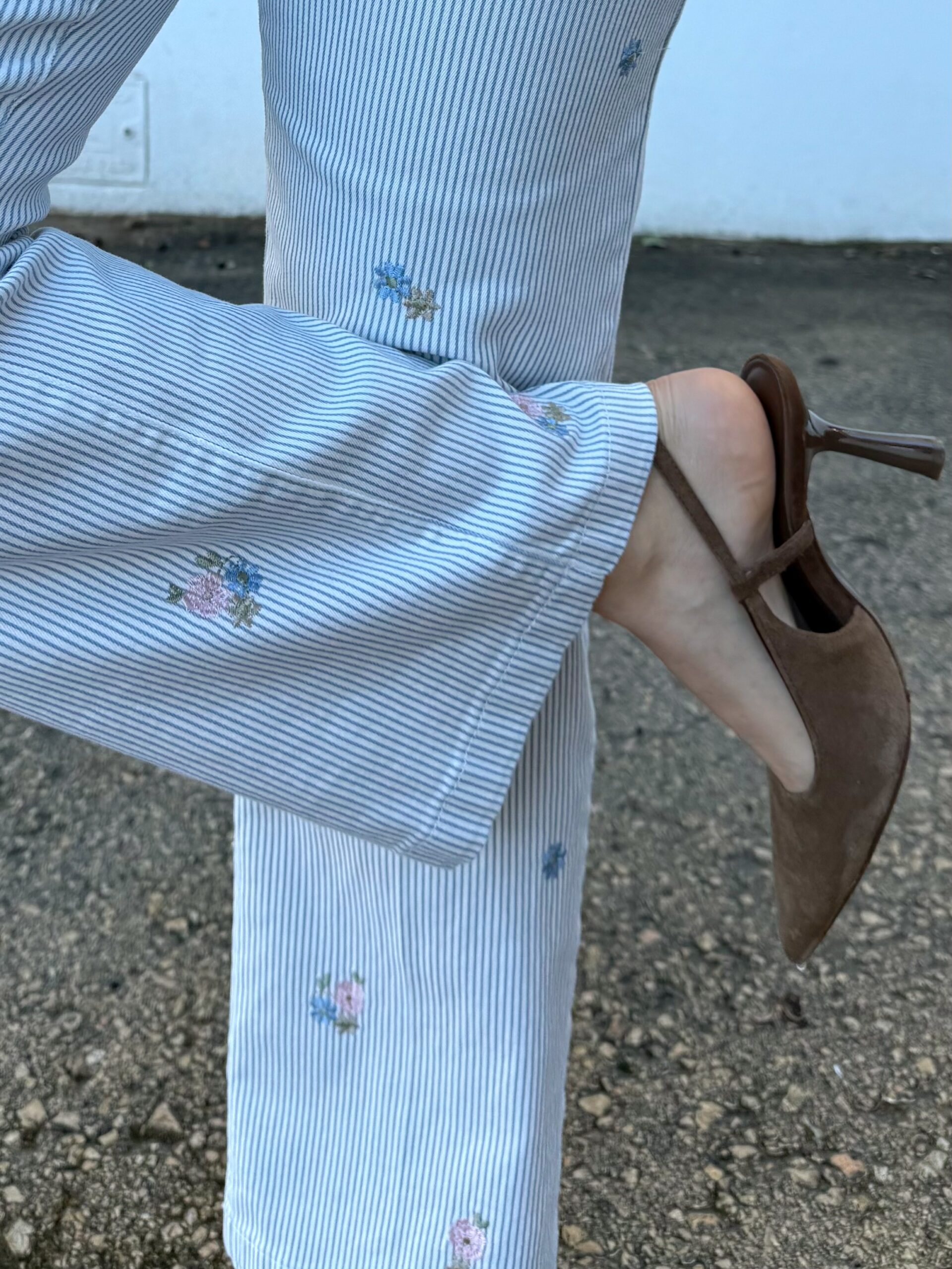 Pantalón Bordado Rayas Azul Bebé - Imagen 3