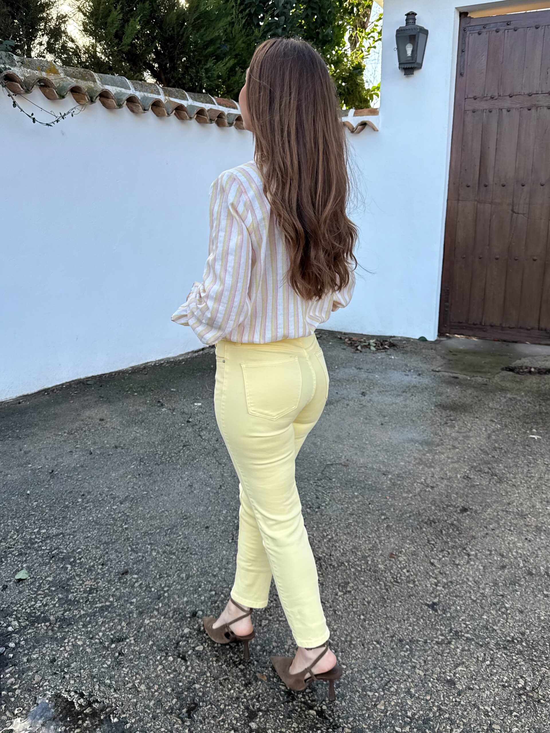 Pantalón Vaquero Skinny Amarillo Pastel - Imagen 6