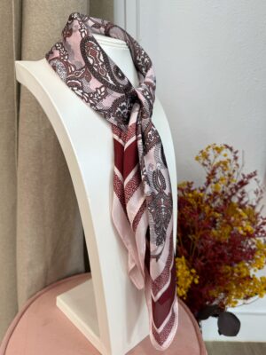 Pañuelo Seda Burdeos