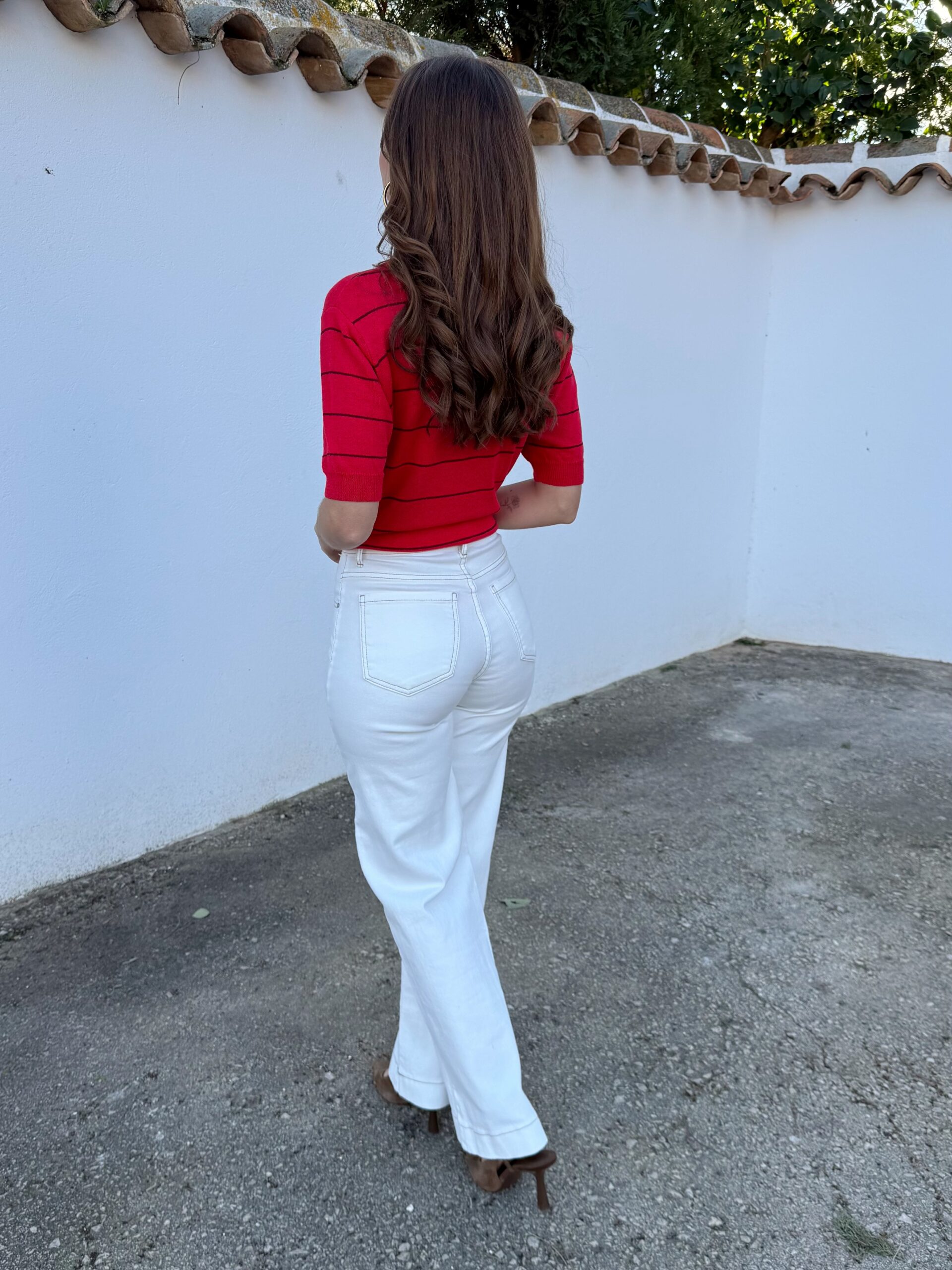 Pantalón Blanco Pespuntes Camel - Imagen 3