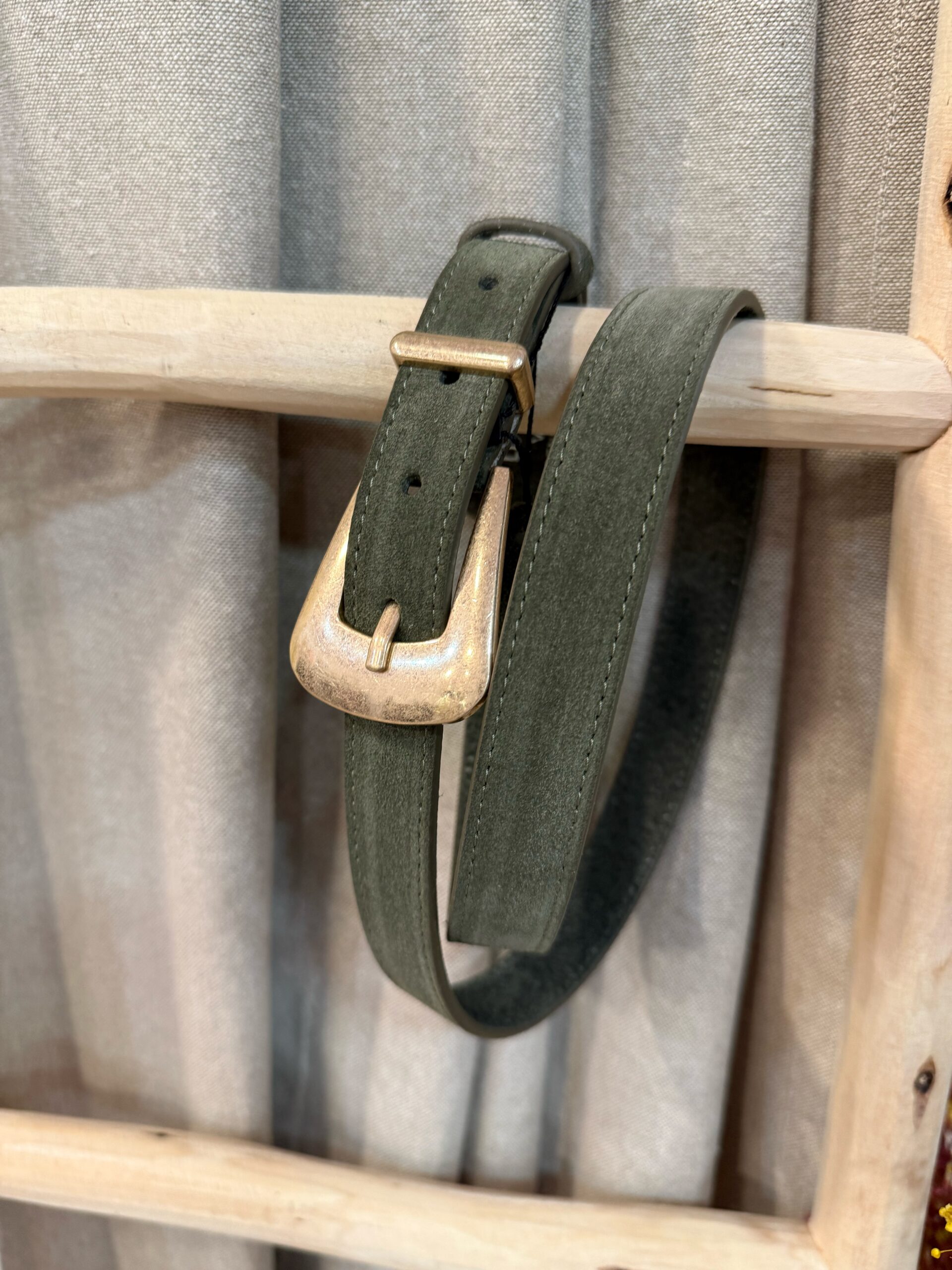 Cinturón Fino Piel Verde