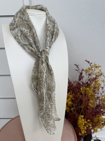 Pañuelo Algodón Puntilla Kaki