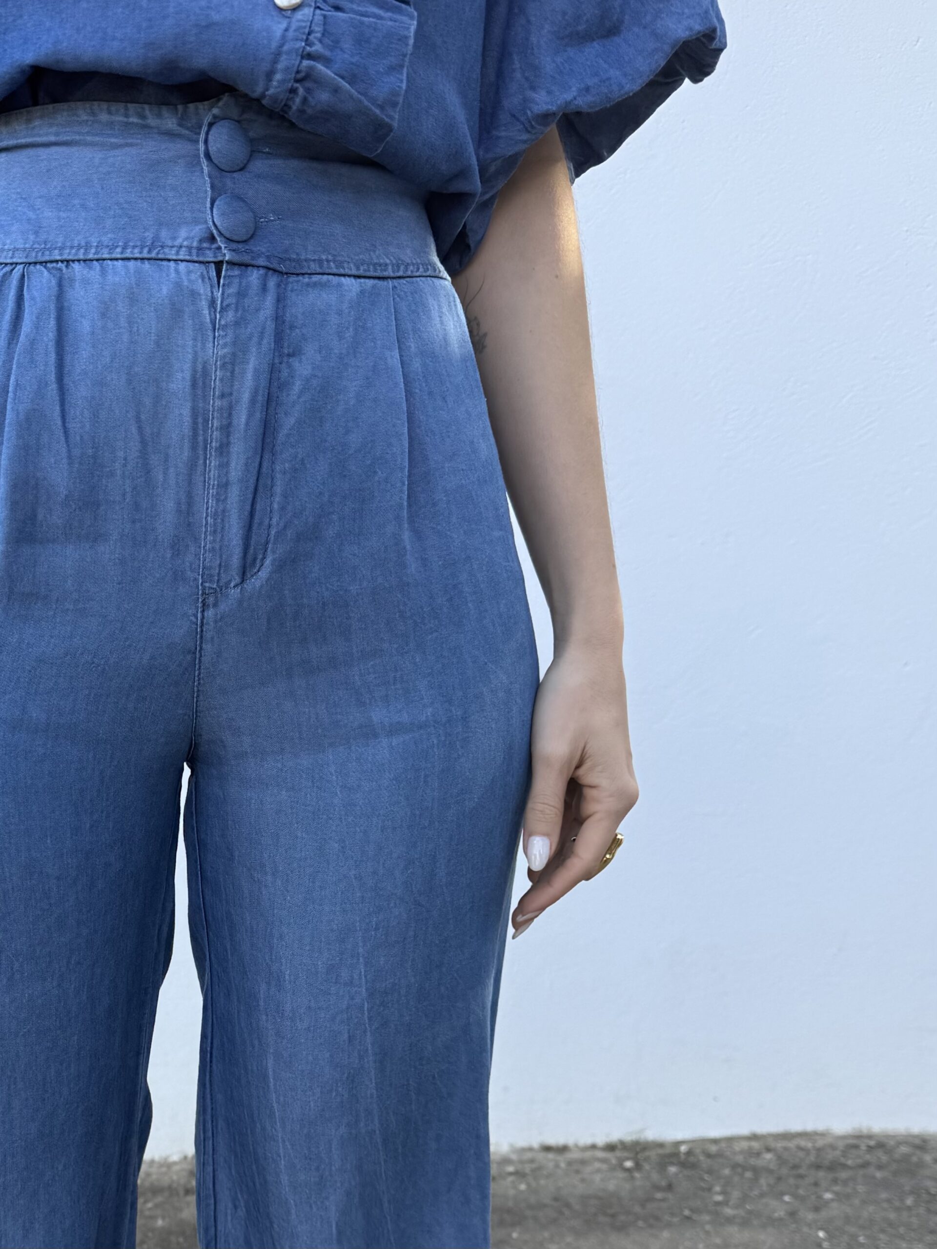 Pantalón Bombacho Denim Oscuro