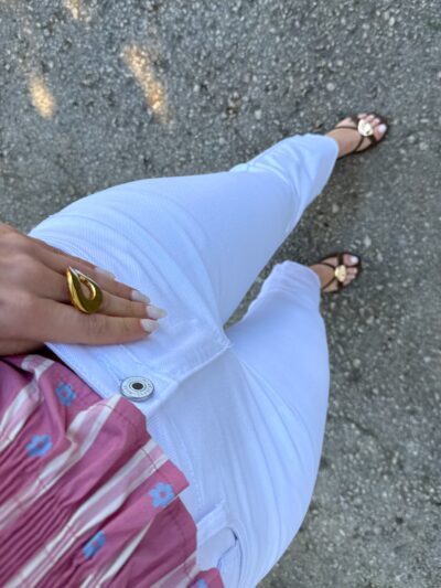 Pantalón Vaquero Blanco Desflecado