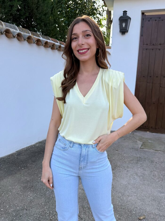 Camiseta Hombreras Pico Amarillo - M/L