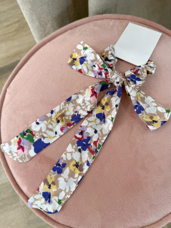 Coletero Lazo Flores Beige