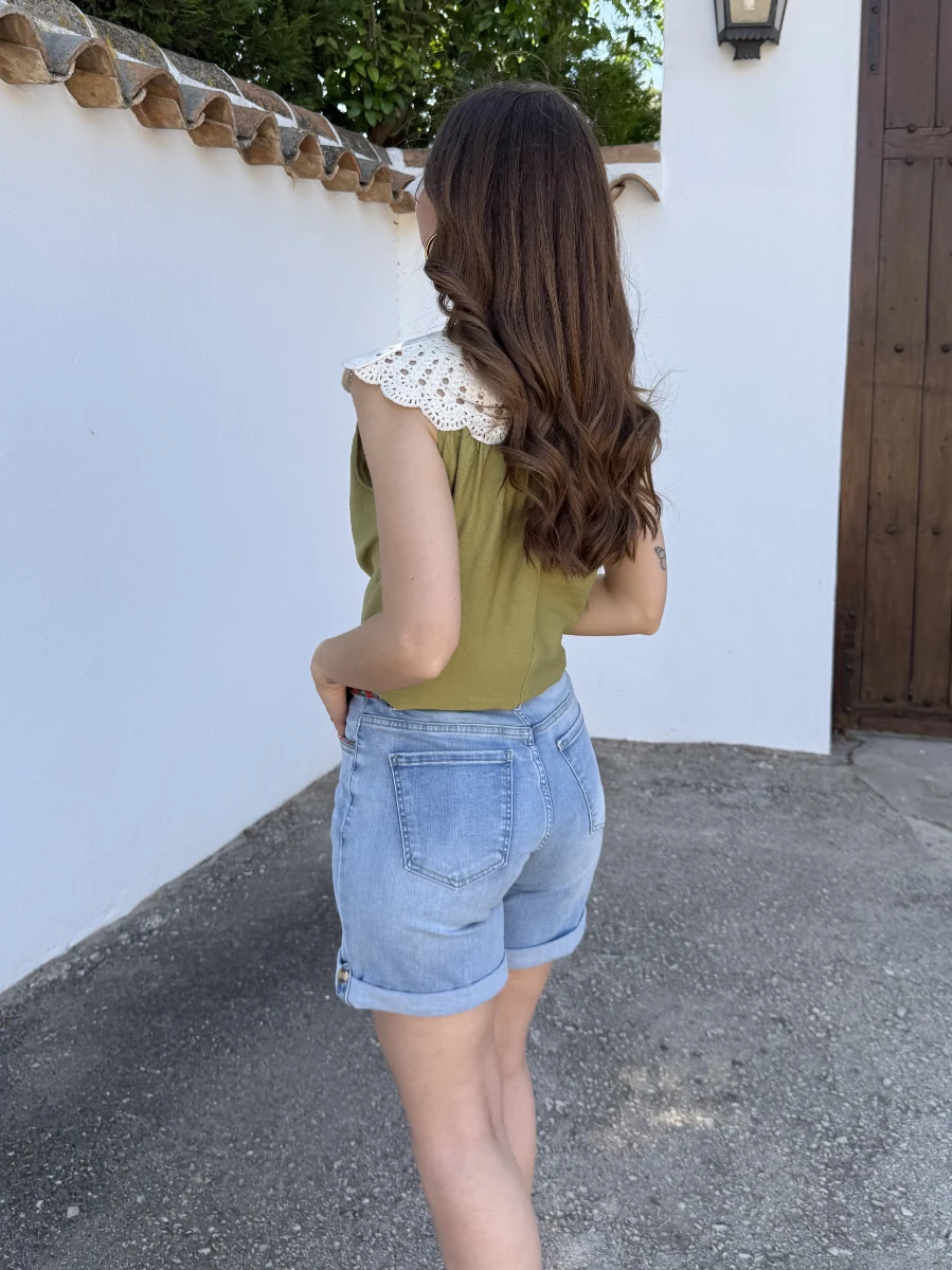 Blusa Cuello Croché Verde - Imagen 3