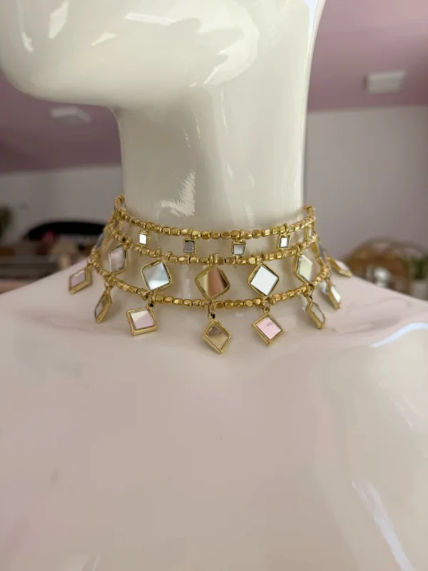 Choker Rígido Colgantes
