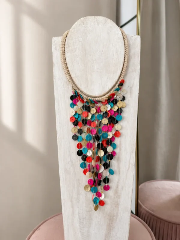 Collar Cascada Multicolor Concha