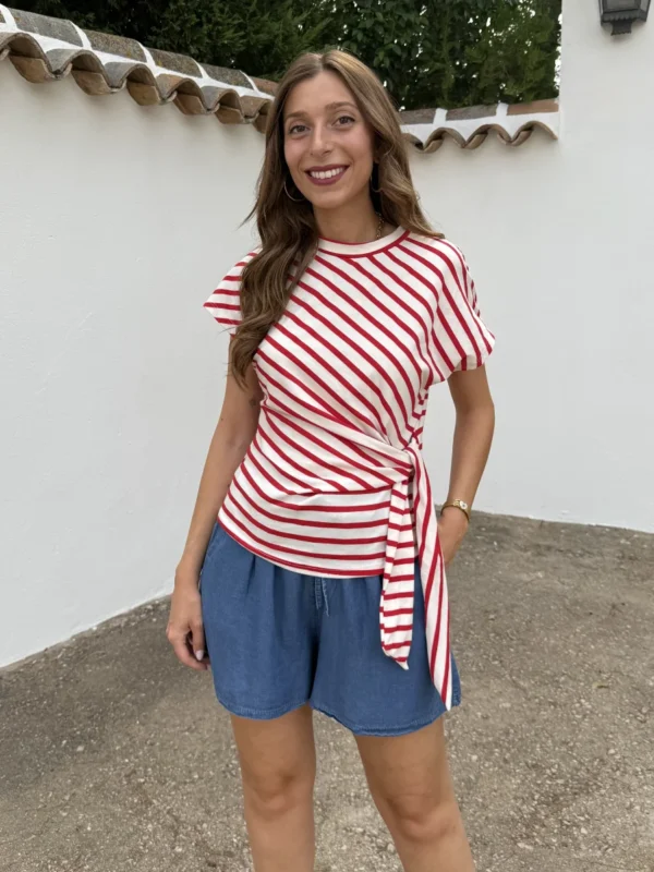 Camiseta Nudo Rayas Rojo