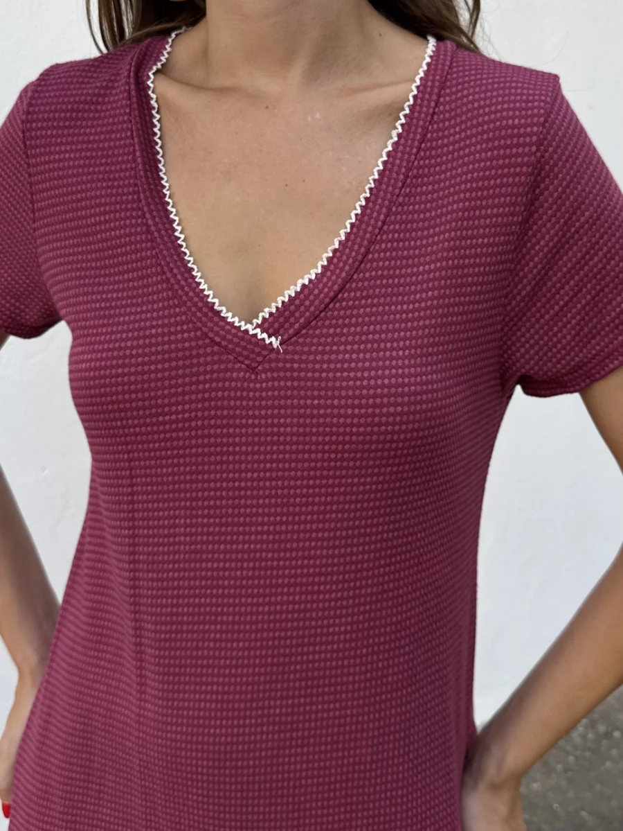 Vestido Asimétrico Vino - Imagen 3