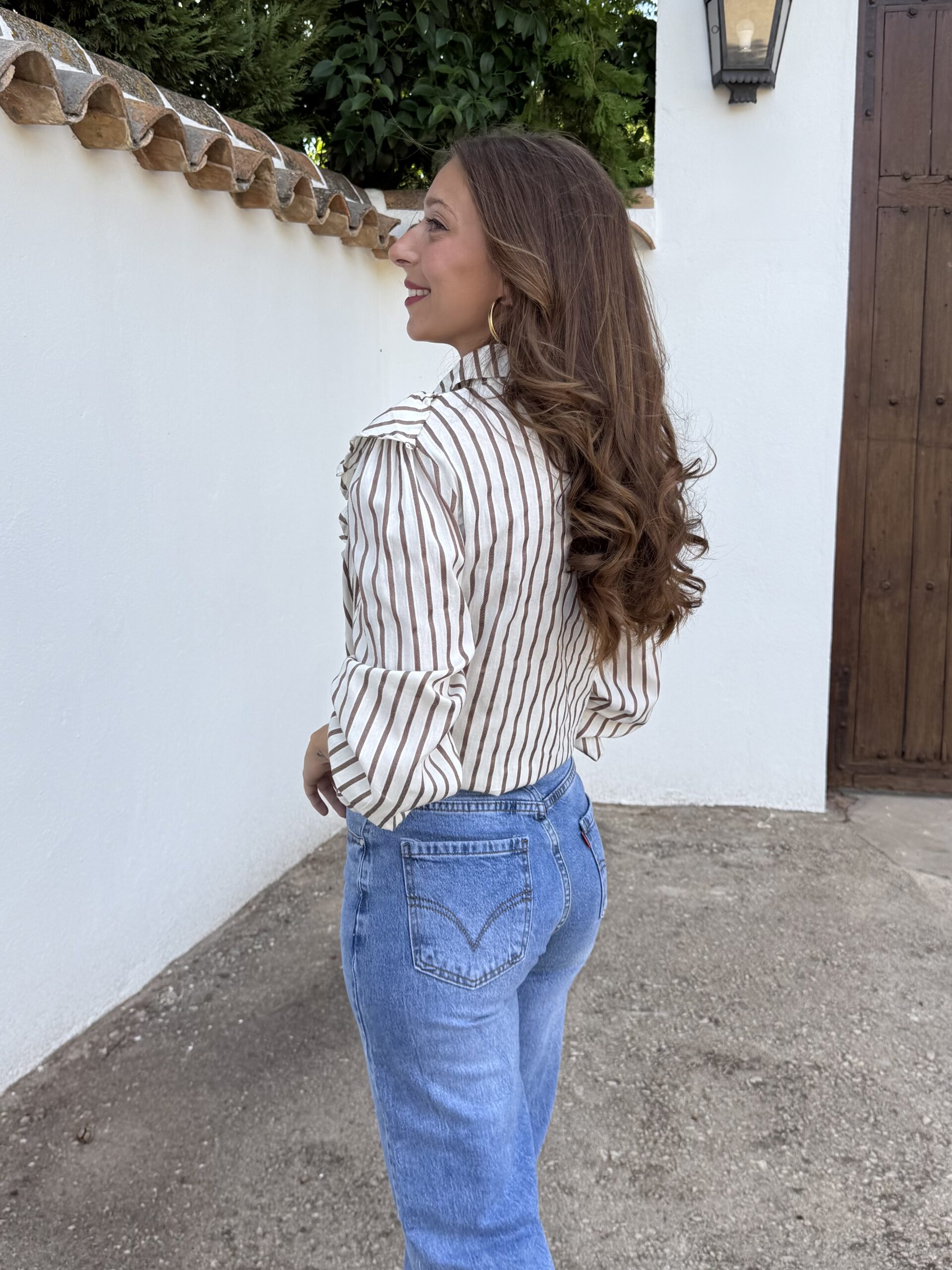 Camisa Ana Volantes Camel - Imagen 4
