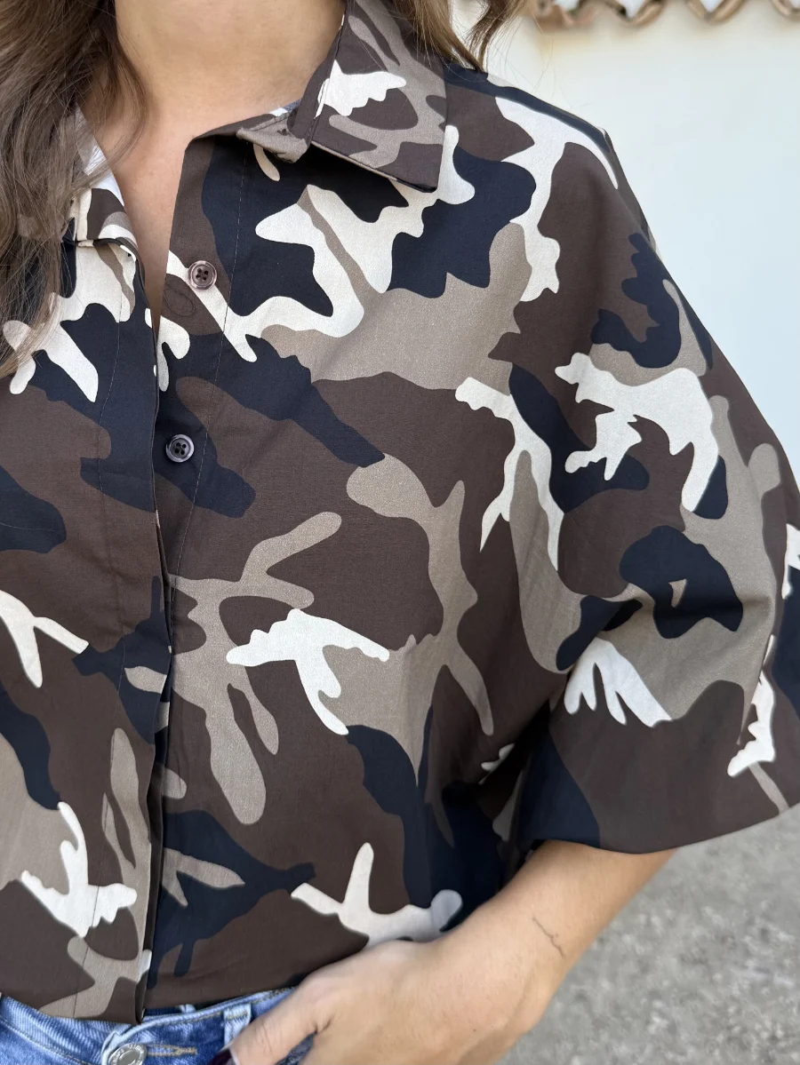 Camisa Camo Marrón Abullonada - Imagen 2