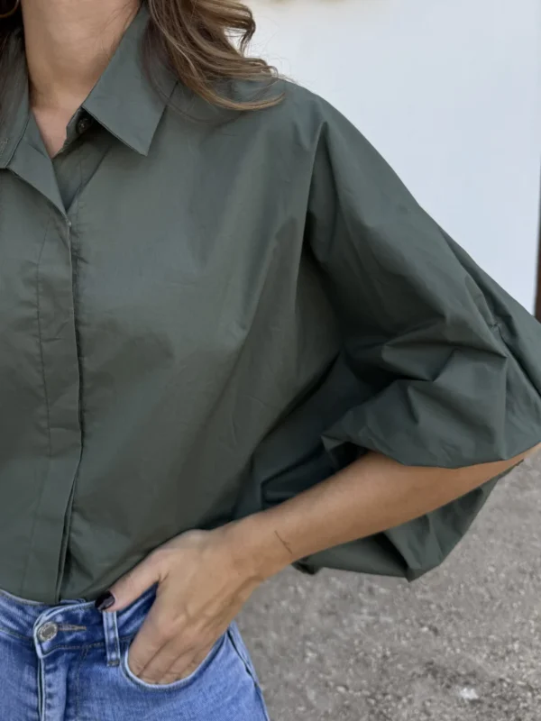 Camisa Verde Kaki Abullonada