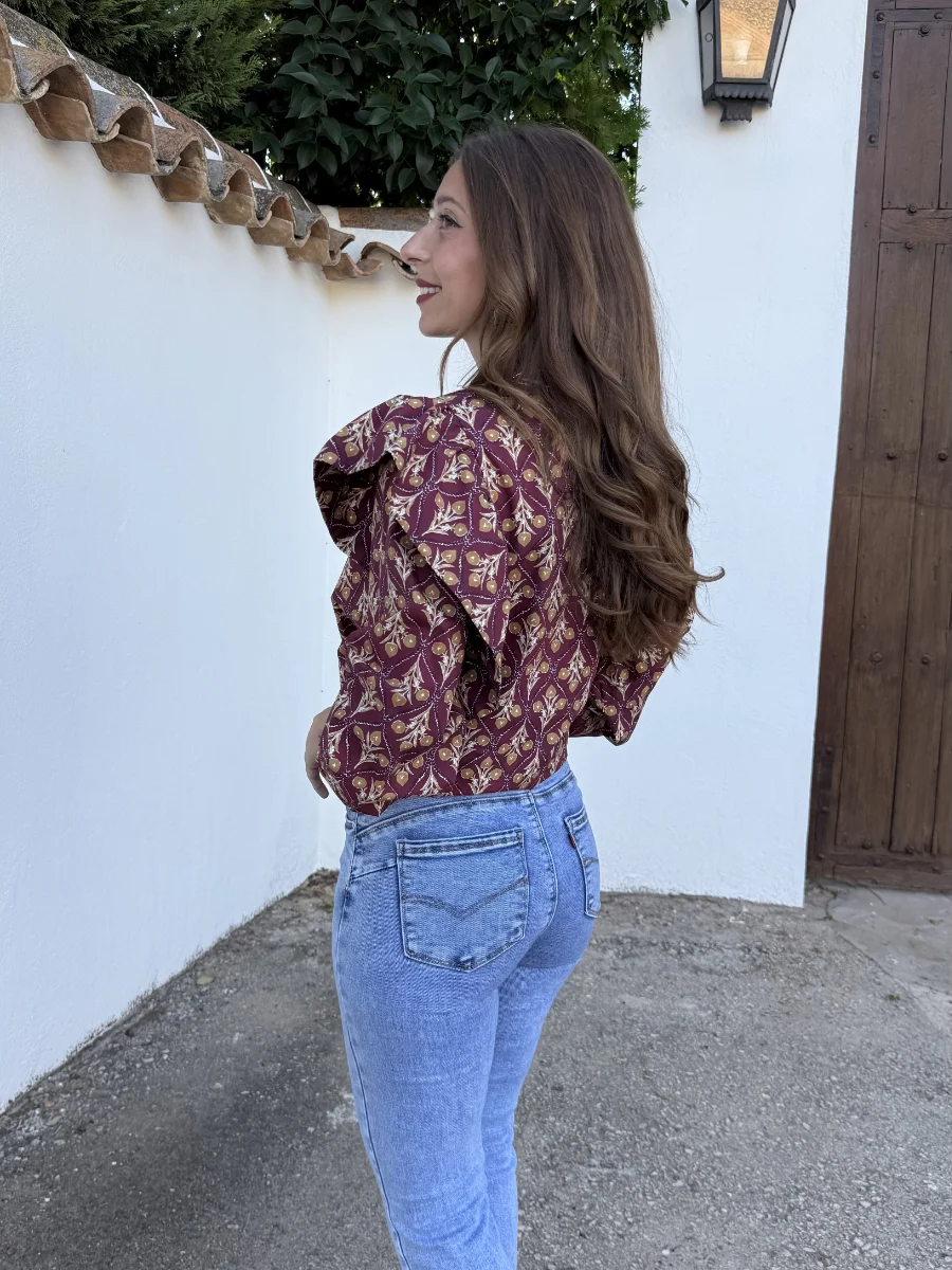 Blusa Cruzada Selena Burdeos - Imagen 3
