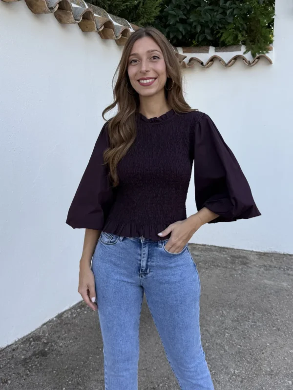 Blusa Abullonada Vino