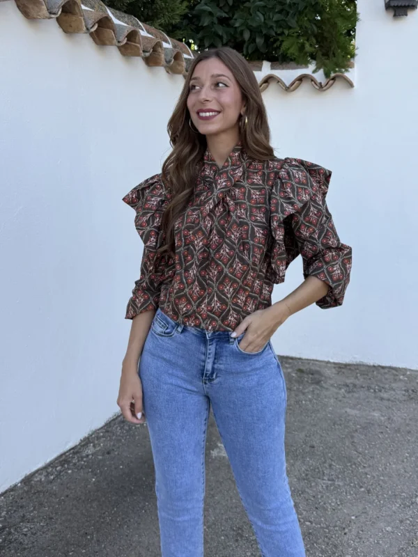 Blusa Cruzada Selena Marrón