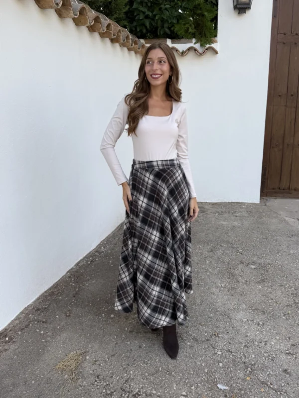 Falda Campera Oscura