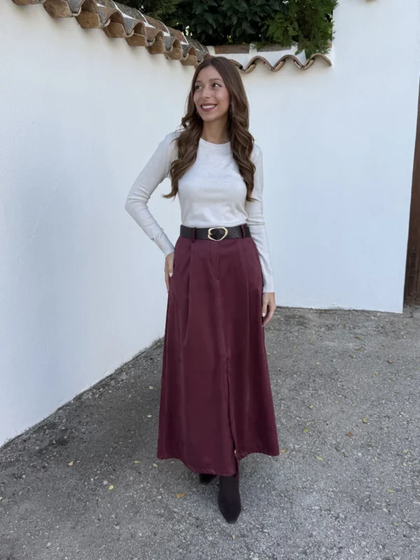 Falda Antelina Raja Burdeos